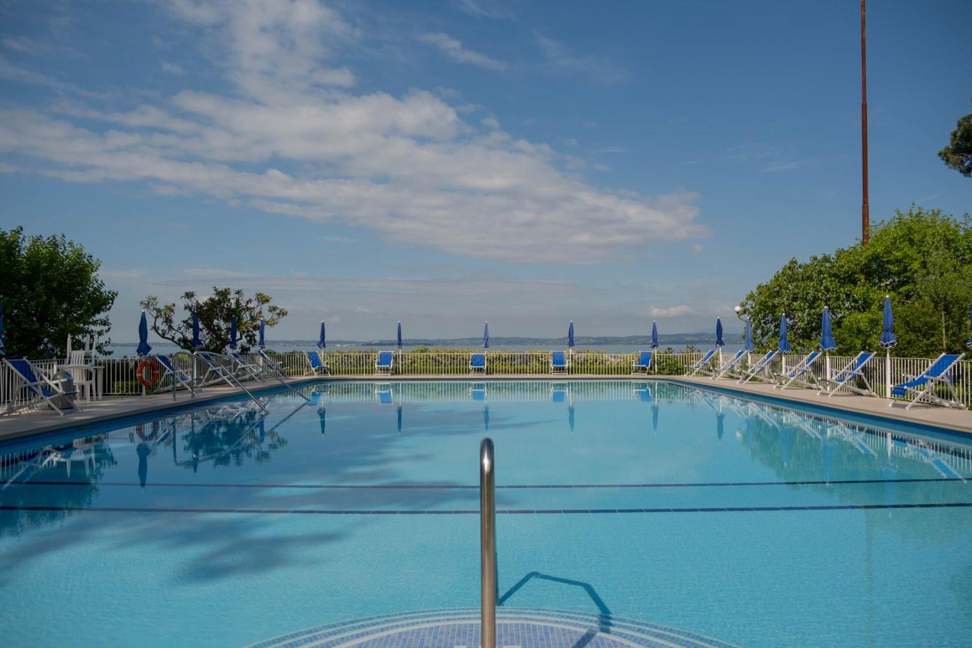 Hotel Vela D'Oro Dependence Bardolino Luaran gambar