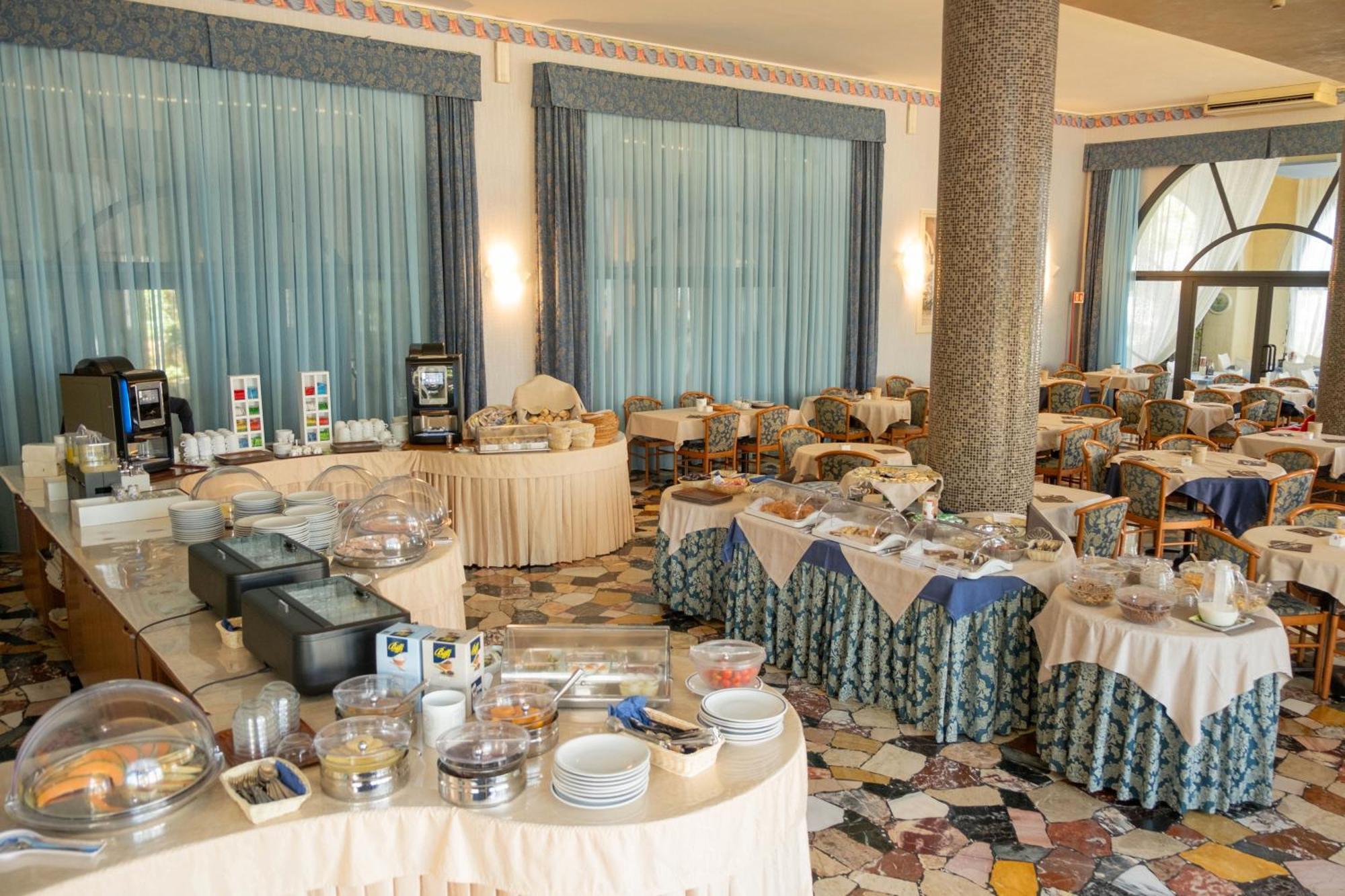 Hotel Vela D'Oro Dependence Bardolino Luaran gambar